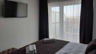 Отель Motel Panorama Шяуляй Двухместный номер с 1 кроватью и террасой-1