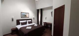 Отель Motel Panorama Шяуляй Большой двухместный номер с 1 кроватью-1